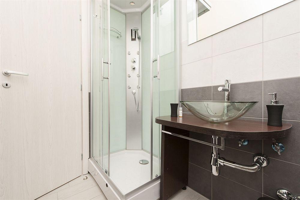 De Guestibus Hotel Рим Екстериор снимка