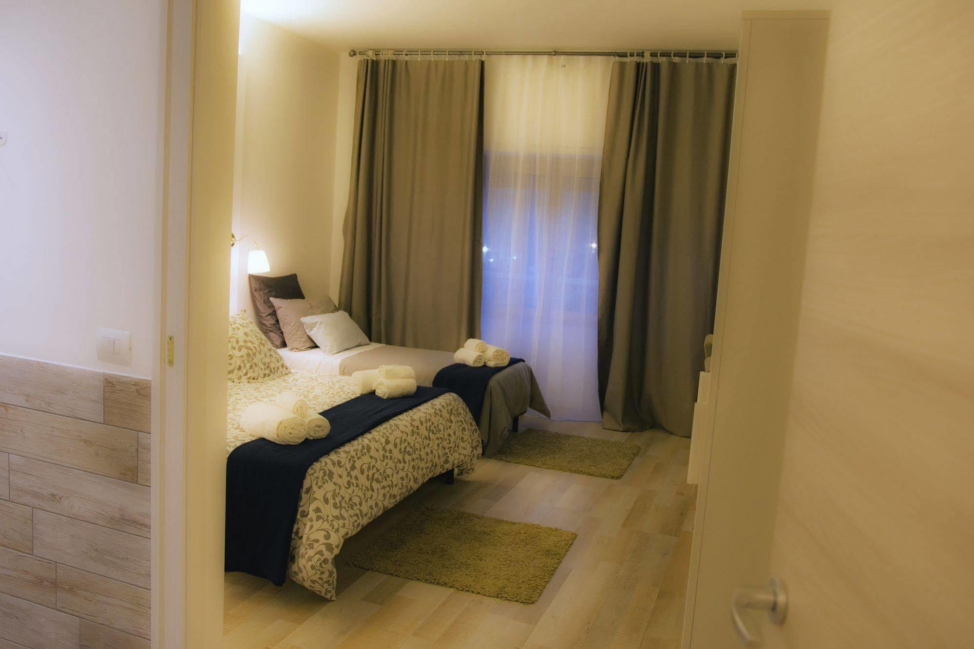 De Guestibus Hotel Рим Екстериор снимка