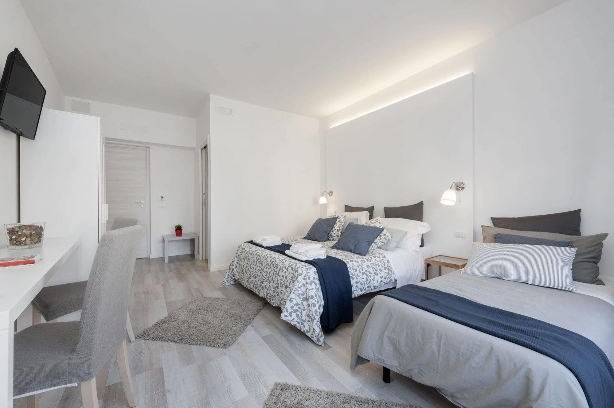 De Guestibus Hotel Рим Екстериор снимка